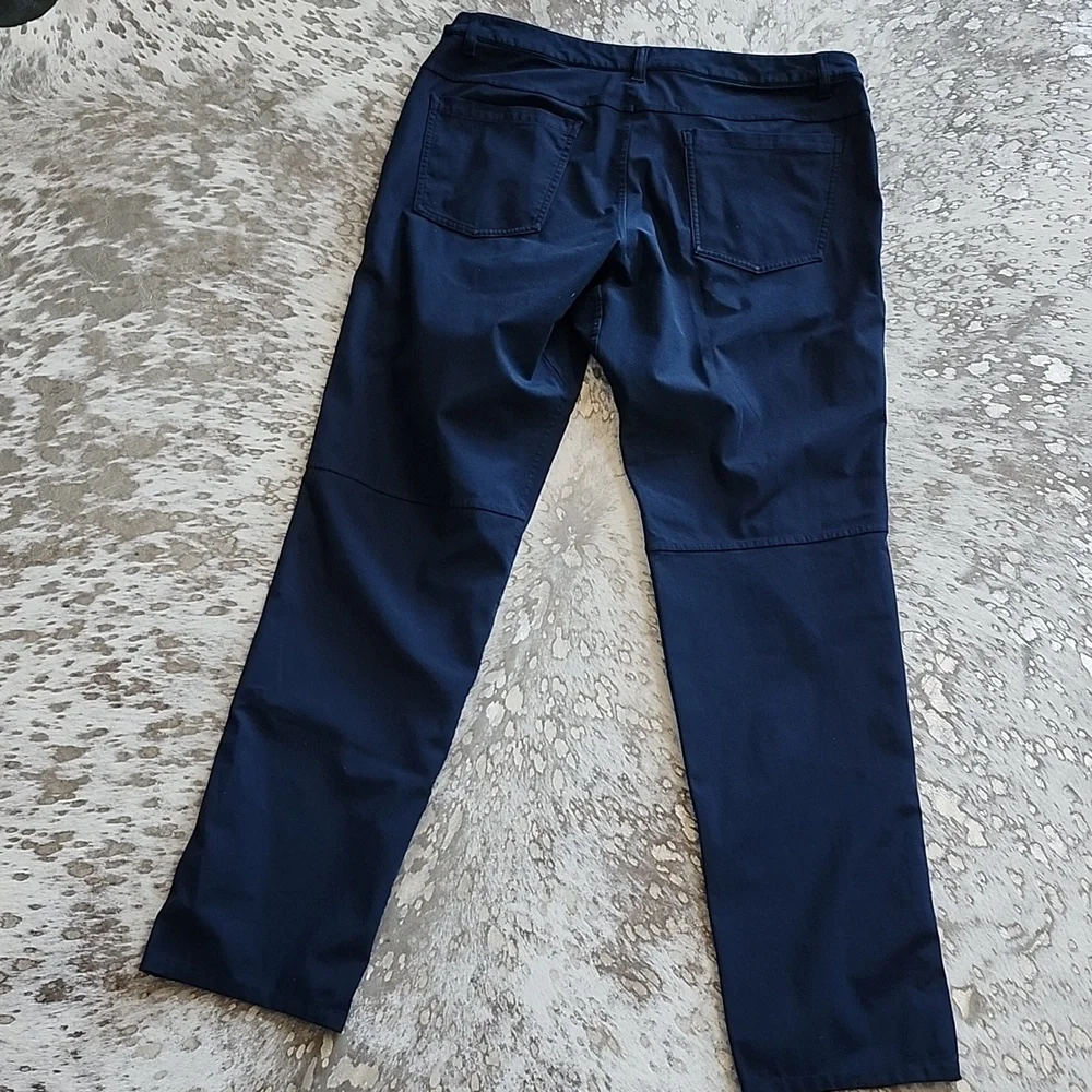 Lululemon ABC Classic 5 Pocket Pant Warpstreme True Navy Sz33 X 31